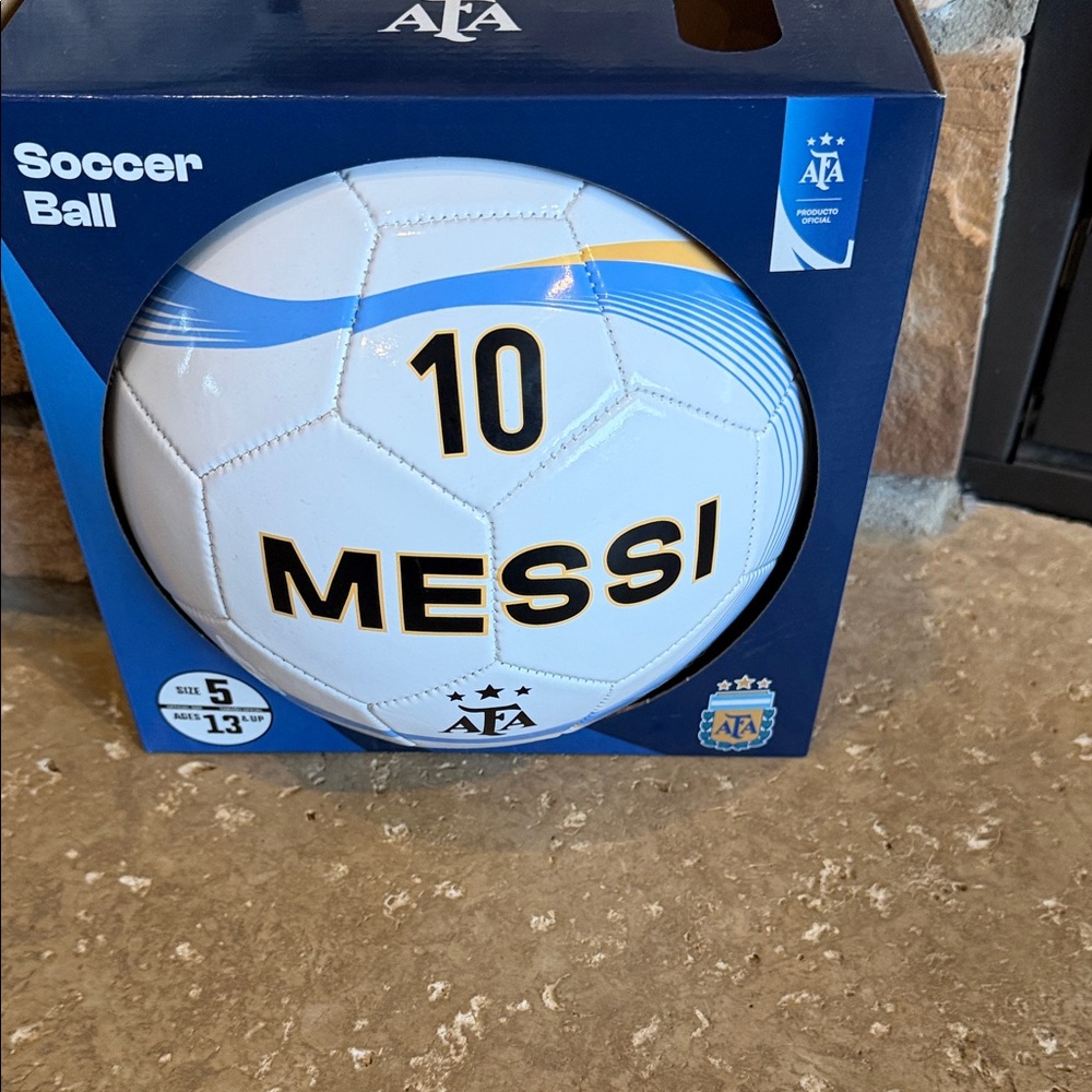 NEW- Messi 10 AFA Argentina size 5 Soccer Ball perfect for World Cup Fan